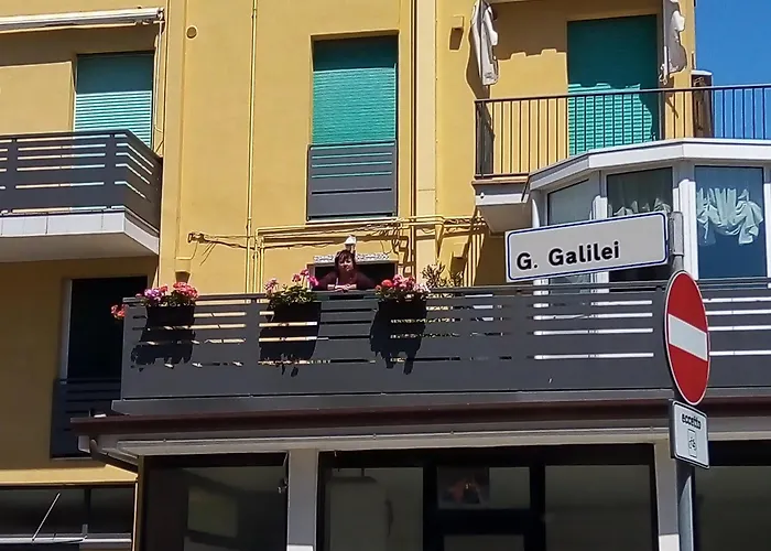 La Perla Di Maria Apartment *