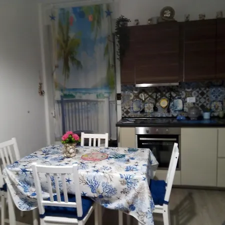 La Perla Di Maria Apartment *